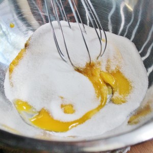 mixing the sugar and eggs